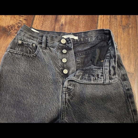 PacSun Distressed Dad Jeans - Picture 11 of 16